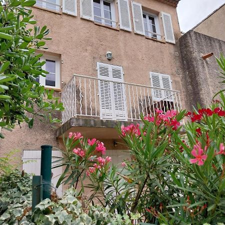 Appartement Port De Hyères Dış mekan fotoğraf