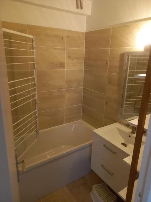 Appartement Port De Hyères Dış mekan fotoğraf